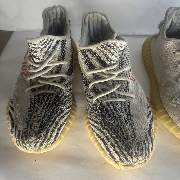 LOT 2 PAIRS OF YEEZY SNEAKERS Size 9.5 and 10 - Picture 2 of 11